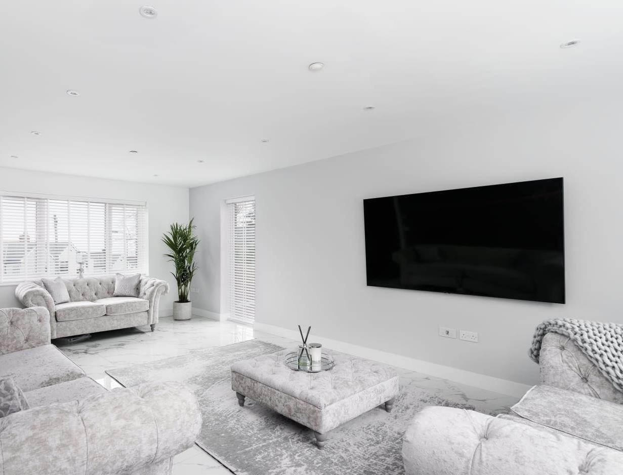 Channel View, Buttrills Road, Barry, CF62 8EG